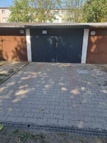 Na predaj zrekonštruovaná garáž na Erenburgovej ulici v Lučenci