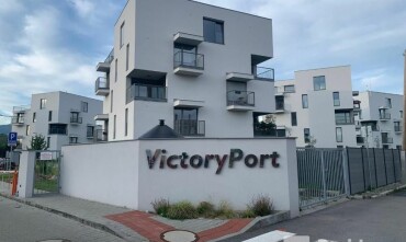 Prenájom 2 parkovacích miest v uzavretom areáli Victory Port, Liptovský Mikuláš