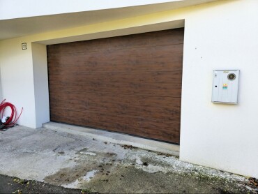 Predaj skolaudovanej veľkej garáže v Bytčici