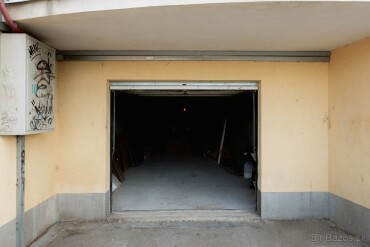 Dvojgaráž na predaj v Dolnom Kubíne - Brezovec, ul. Ľ. Štúra