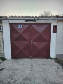 Na predaj zrekonštruovaná garáž na Tabakovej ulici