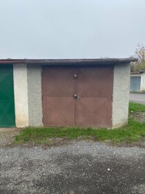 Predaj garáže na Malinovského ulici v Lučenci