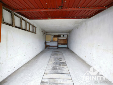 Na predaj garáž v Šuranoch s montážnou jamou