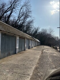 Na predaj plechová garáž na Manckovičovej ulici