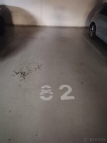 Parkovacie miesto na prenájom v podzemnej garáži Jégeho Alej