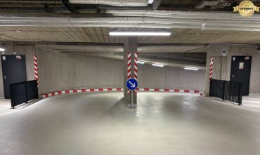 Široké parkovacie miesto na dlhodobý prenájom v podzemnej garáži Arboria