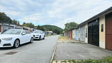 Murovaná garáž na predaj - Bajkalská ulica, Prešov