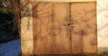 Na predaj murovaná garáž 20 m2 na Fabrickej ulici v Nitre