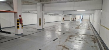 Prenájom garážových miest v parkovacom dome v Košiciach