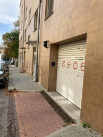 Prenájom parkovacieho miesta v garáži na Beskydskej 17