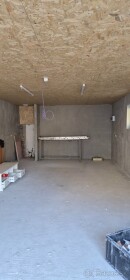 Prenájom garáže 50m² v Seredi
