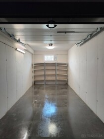 Prenájom priestrannej garáže na Muškátovej ulici v Pezinku