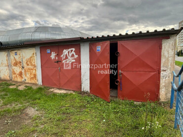 Priestranná garáž na predaj na Jantárovej ulici