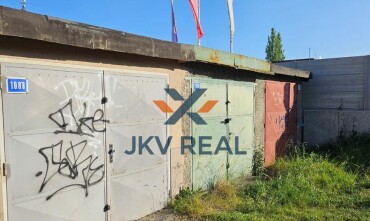 Na predaj murovaná garáž na Bánovskej ceste v Žiline
