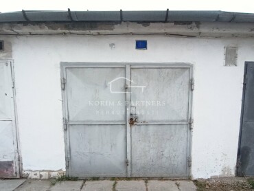 Garáž na predaj pri Viva parku, Komárno