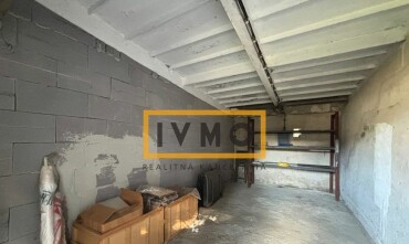 Predaj garáže 19m2 na Bajkalskej ulici v Bratislave