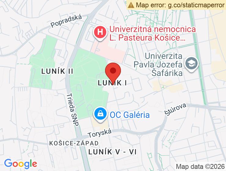 Bezpečné vonkajšie parkovanie v garážovom dome, Košice, Považská