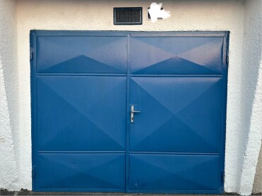 Predaj garáže s montážnou jamou a elektrinou v Novej Dubnici