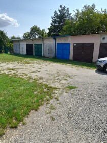 Garáž na predaj v Modre, Dolná ulica pri rybníku