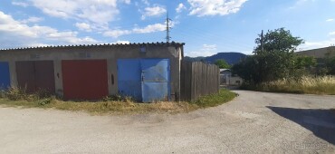 Murovaná garáž na prenájom na Partizánskej ulici v Banskej Bystrici