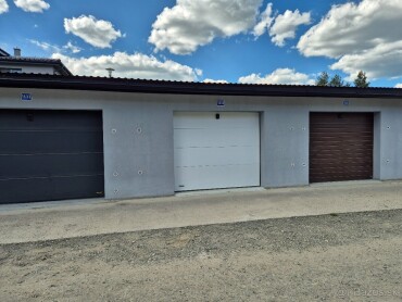 Predaj garáže s rozlohou 22,25 m² za Rojbelkou