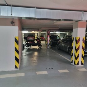 Dlhodobý prenájom parkovacieho miesta v Bratislave - Dúbravka
