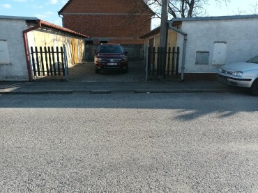 Na predaj murovaná garáž v Piešťanoch na Jánošikovej ulici