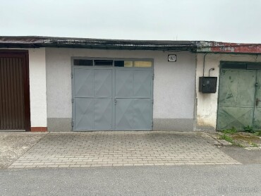 Ponuka na predaj garáže v Lučenci-Opatovej