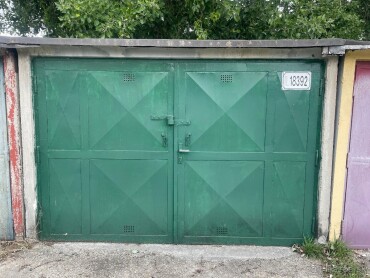 Na predaj garáž s pripojkou 380V na Tučkovej ulici v Ružinove