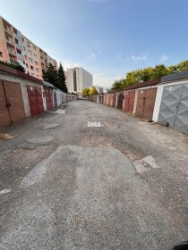 Garáž na predaj v Košiciach - Západ, ul. Považská, 17 m2