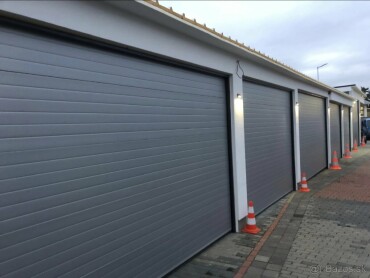 Prenájom garáže s vybavením v Malinove