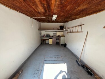 Prenájom priestrannej garáže s montážnou jamou na Tabakovej ulici