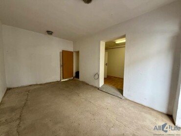 Prenájom garáže s miestnosťou a WC na Partizánskej ulici