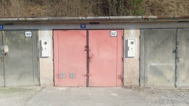 Predaj zateplenej garáže s elektrinou na Cintorínskej ulici v Trenčíne