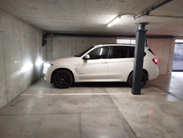 Extra Široké parkovacie miesto - Košice Centrum