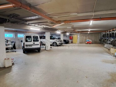 Prenájom garážových priestorov pre 12 vozidiel v polo-suteréne