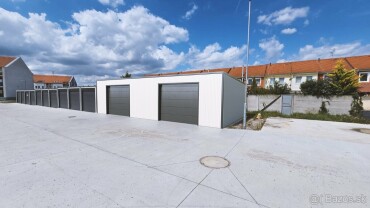 Dvojgaráž 36 m² na predaj v Holíči na ul. M. Terézie