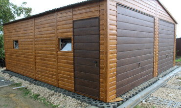 Predaj plechovej garáže 7x9 m s výklopnými bránami