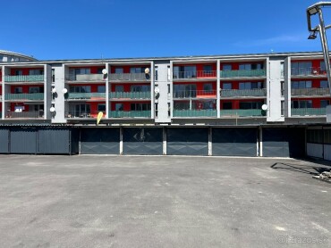 Prenájom betónovej garáže v centre mesta s elektrinou