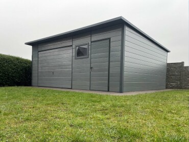 Predaj zateplenej plechovej garáže 6 x 5,5 m