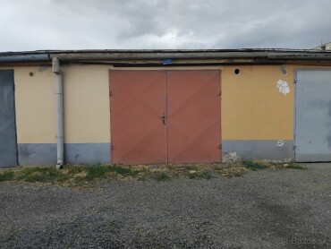Garáž na predaj vo Fiľakove na Farskej lúke