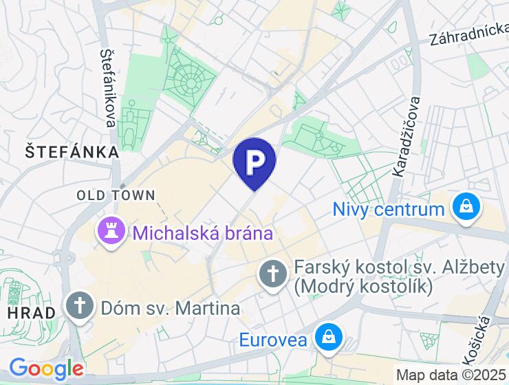 Garáž na predaj na Špitálskej ulici s elektrinou, 14 m²