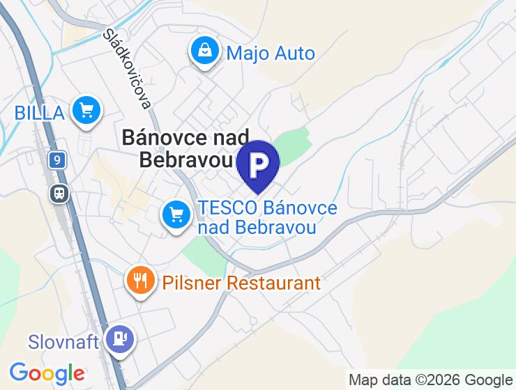 Garáž na predaj s elektrinou 220/380 V a pivnicami v Bánovciach