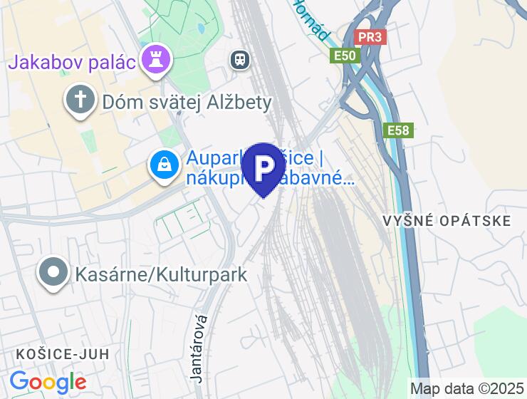 Garáž na prenájom na Krivej ulici v centre mesta