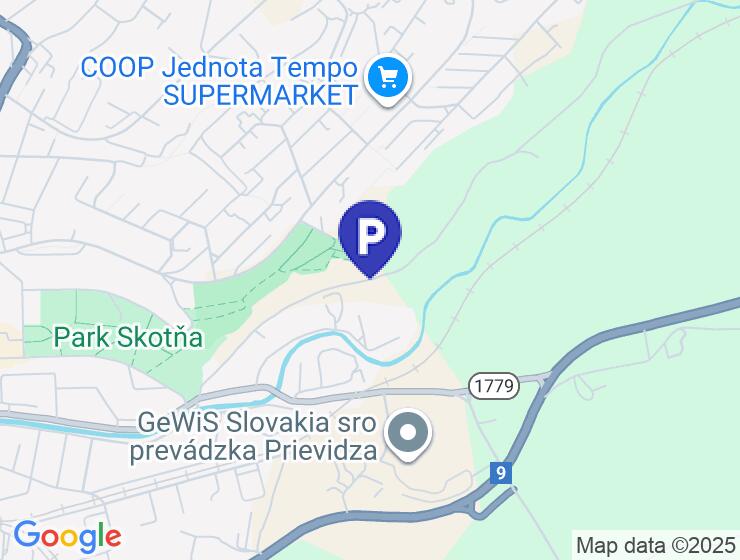 Garáž na prenájom s elektrinou a montážnou jamou v Prievidzi