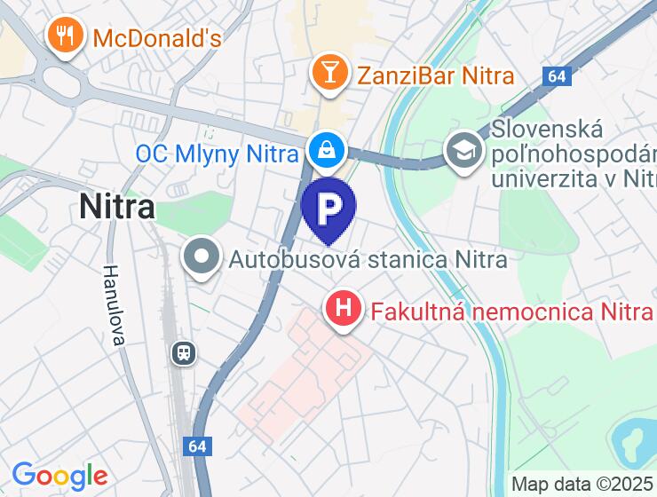 Garáž na prenájom s elektrinou v centre Nitry