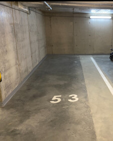 Garazove parkovacie miesto Slnecnice