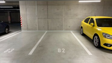 Garážové Státie – Ovocné sady, Ivanská cesta 32G