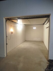 Garáž na predaj v garážovom dome Trávniky