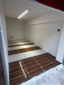 Predaj murovaná garáž na Rajčianskej ulici vo Vrakuni